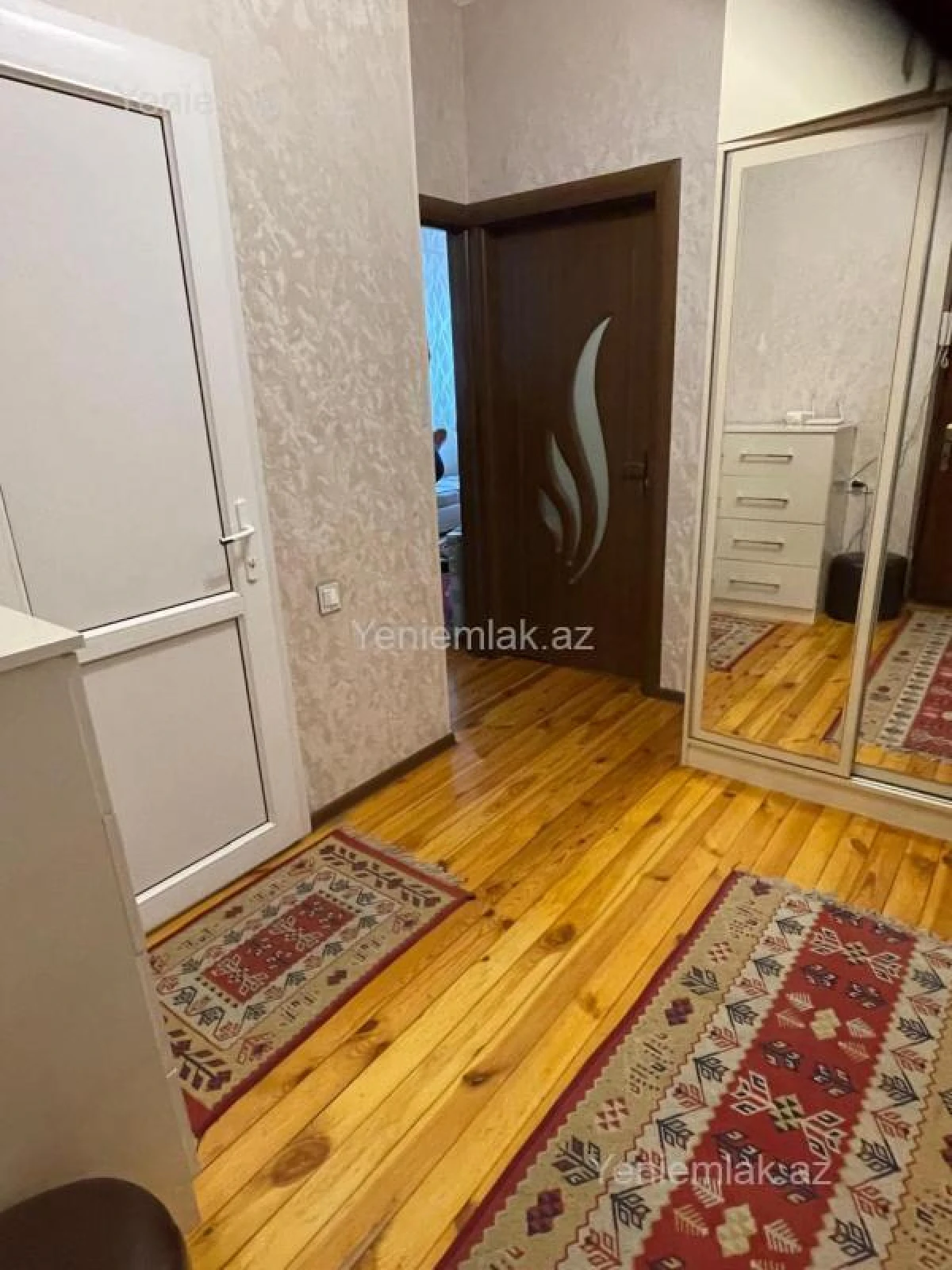 Satılır 2 otaqlı yeni tikili 55 m²