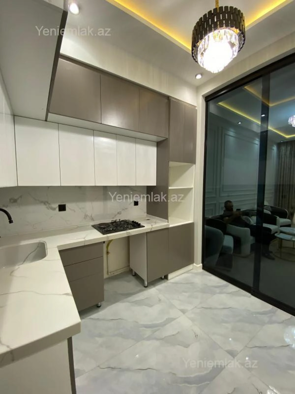 Satılır 3 otaqlı yeni tikili 95 m²