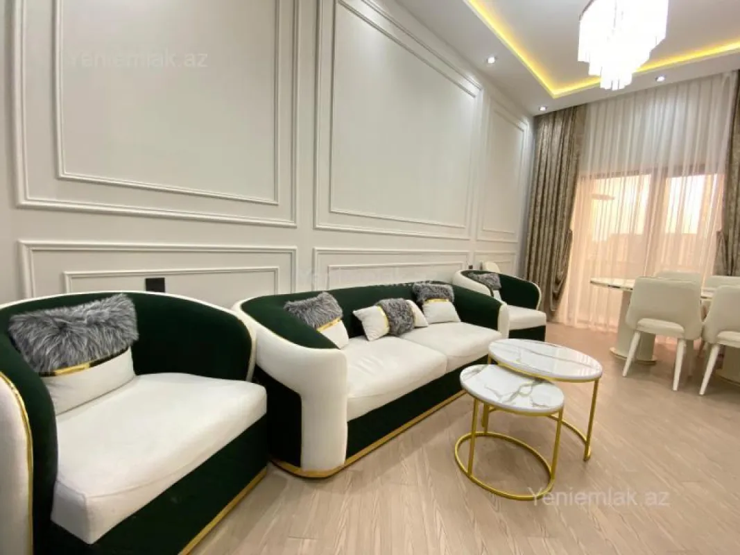 Satılır 3 otaqlı yeni tikili 95 m²