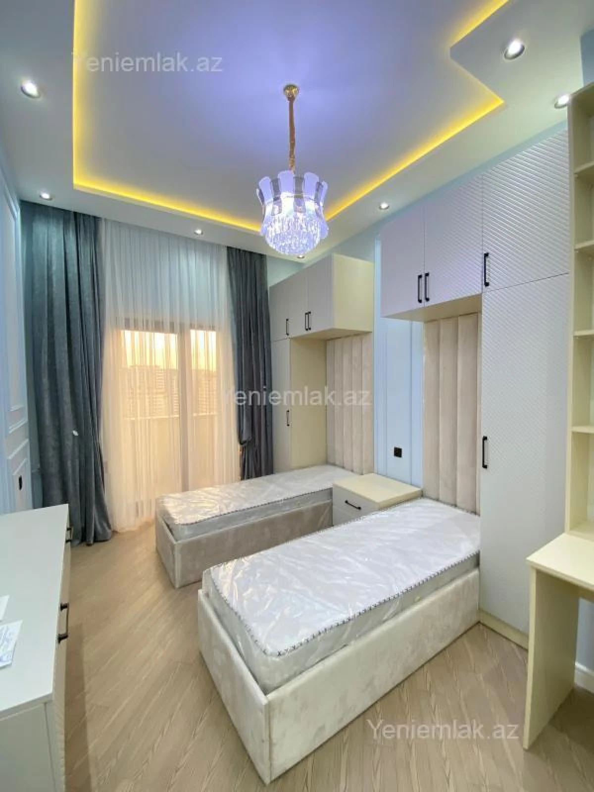 Satılır 3 otaqlı yeni tikili 95 m²
