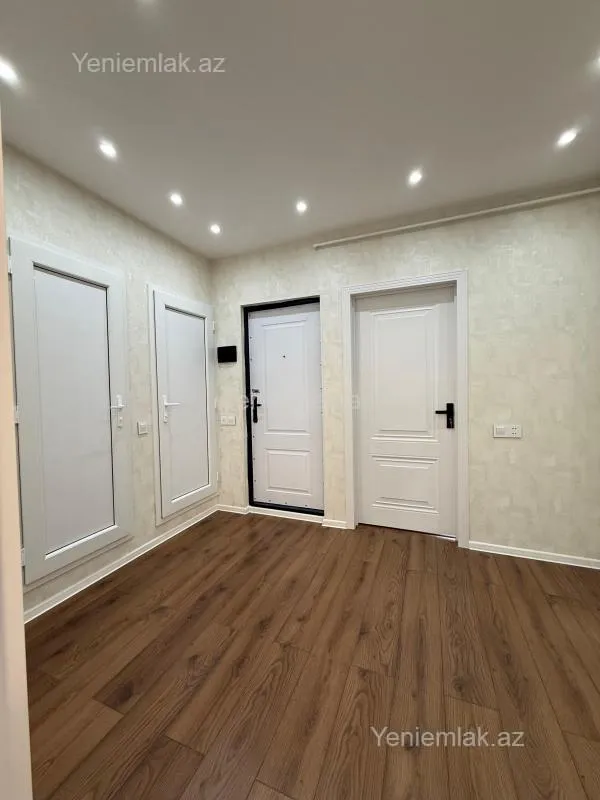 Satılır 3 otaqlı köhnə tikili 60 m²