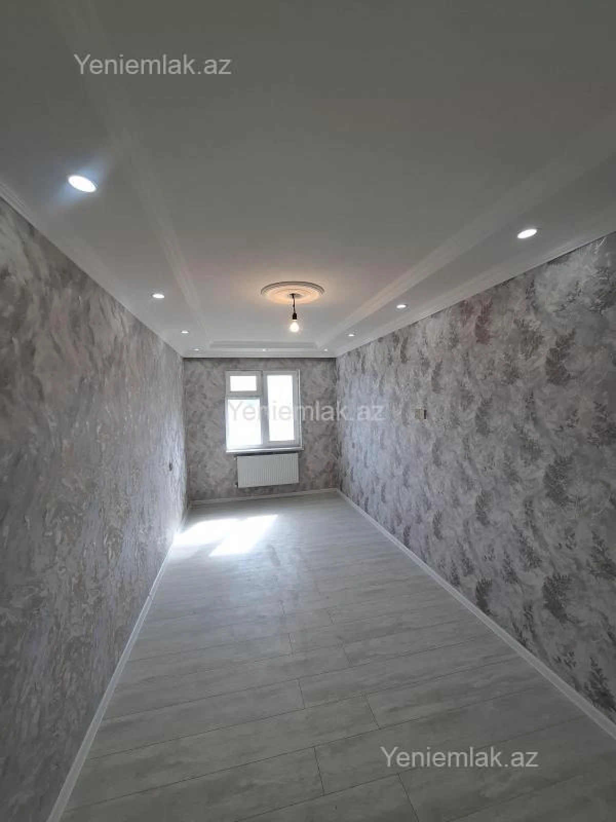 Satılır 2 otaqlı köhnə tikili 48 m²