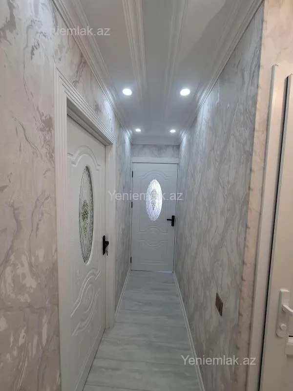 Satılır 2 otaqlı köhnə tikili 48 m²
