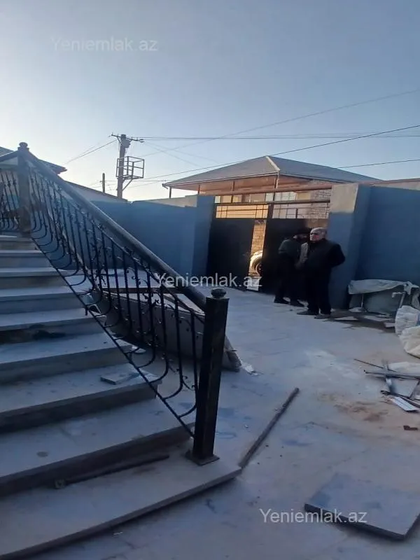 Satılır 3 otaqlı həyət evi 80 m²