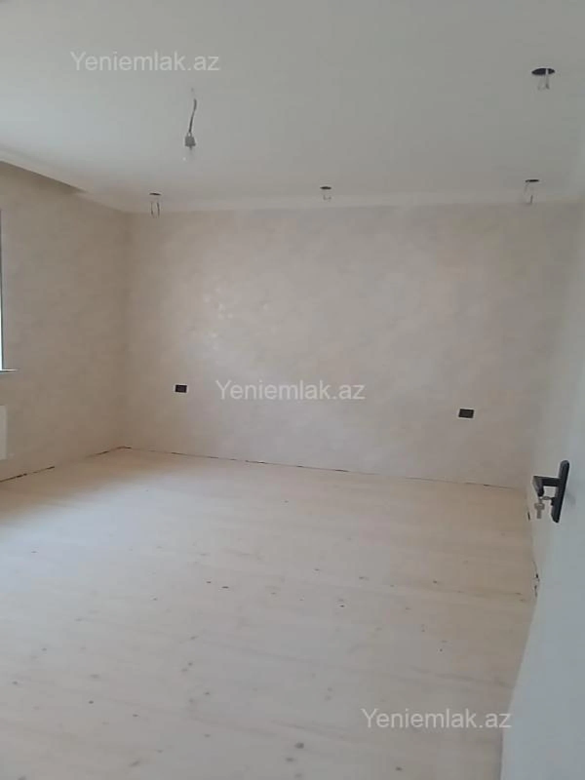 Satılır 3 otaqlı həyət evi 80 m²