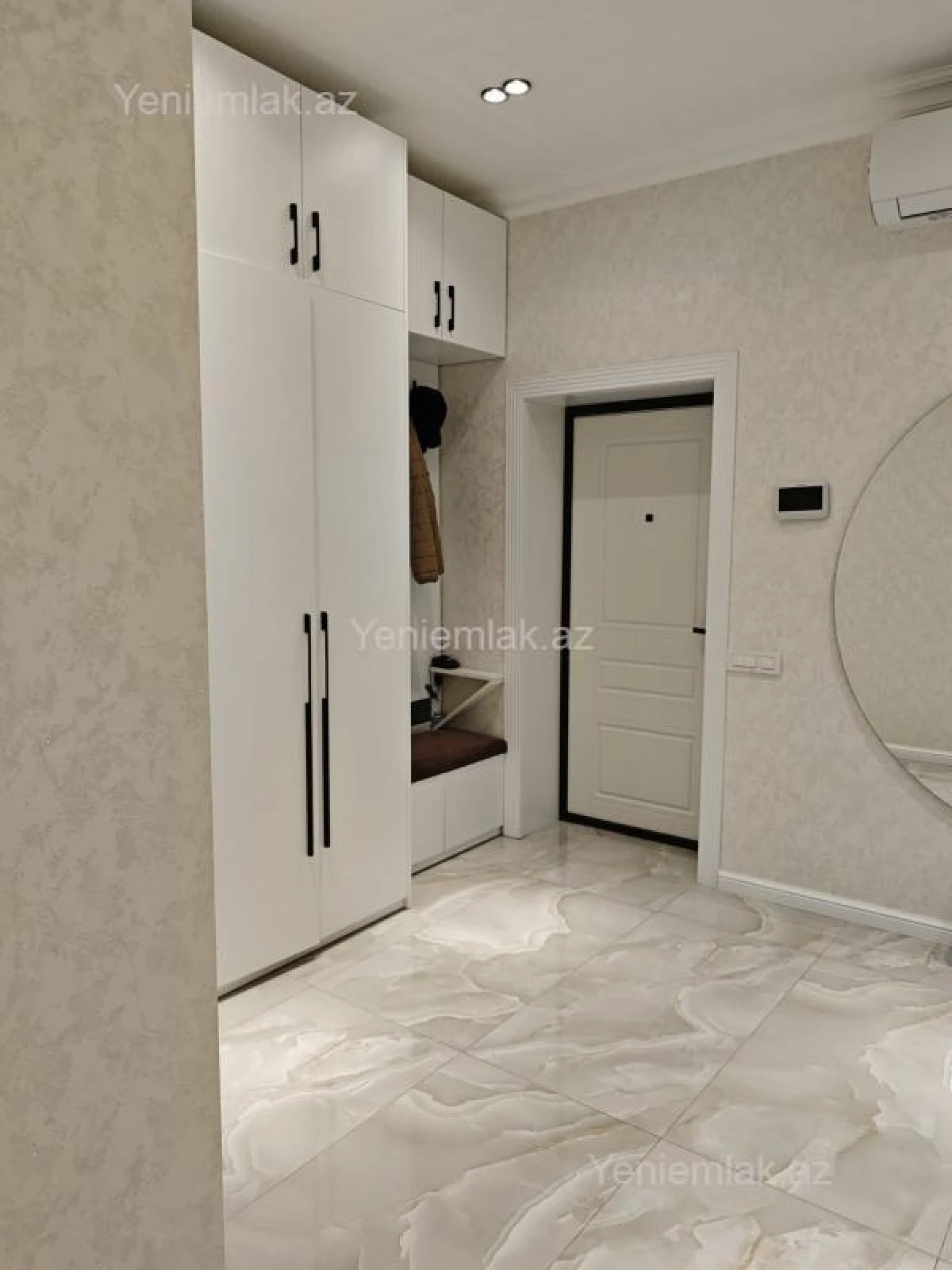 Satılır 4 otaqlı yeni tikili 130 m²