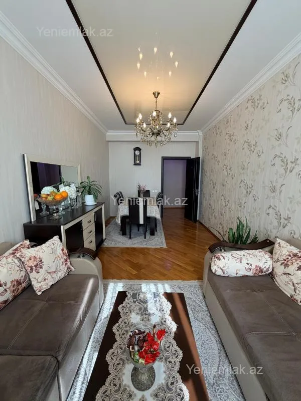 Satılır 3 otaqlı yeni tikili 90 m²