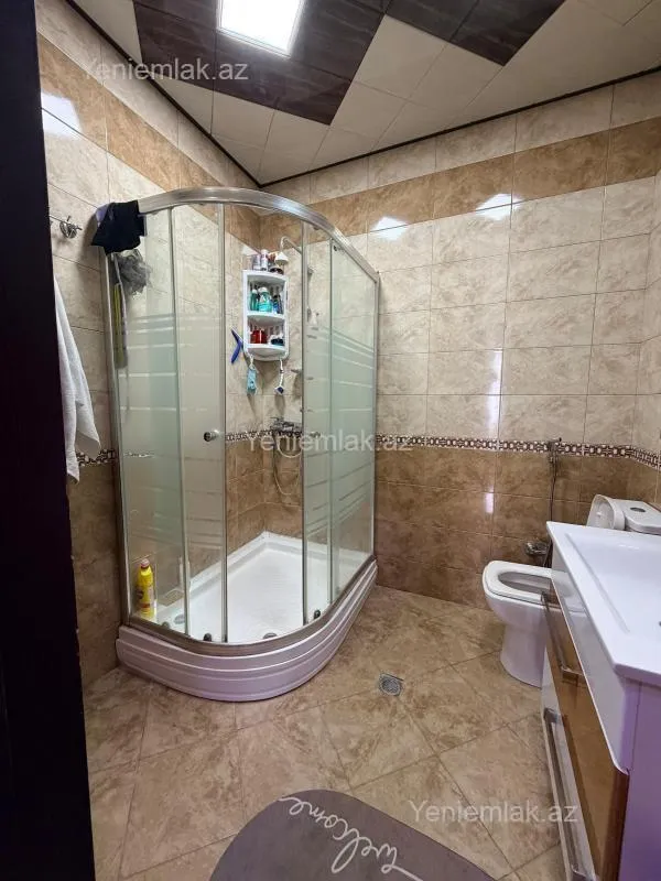 Satılır 3 otaqlı yeni tikili 90 m²