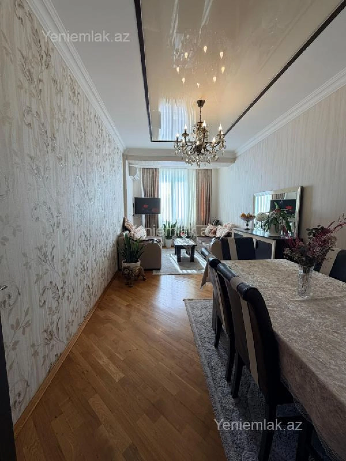 Satılır 3 otaqlı yeni tikili 90 m²