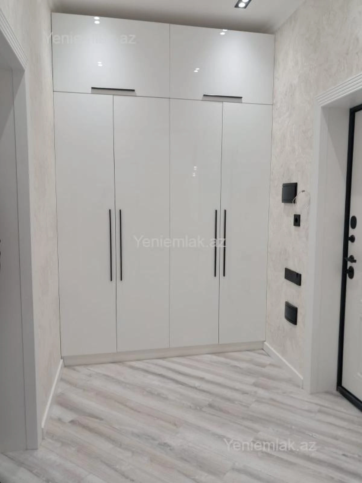 Satılır 2 otaqlı yeni tikili 67 m²