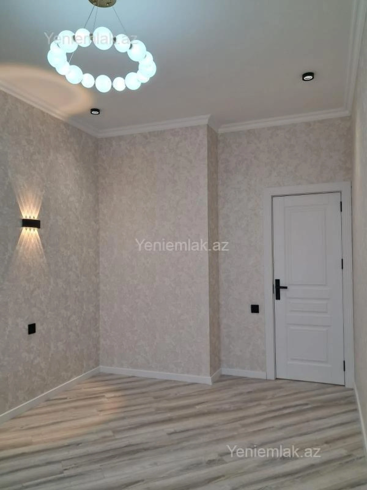 Satılır 2 otaqlı yeni tikili 67 m²