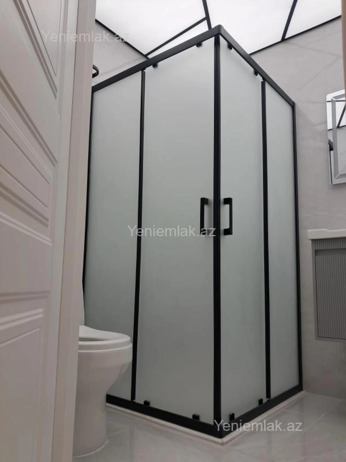 Satılır 2 otaqlı yeni tikili 67 m²