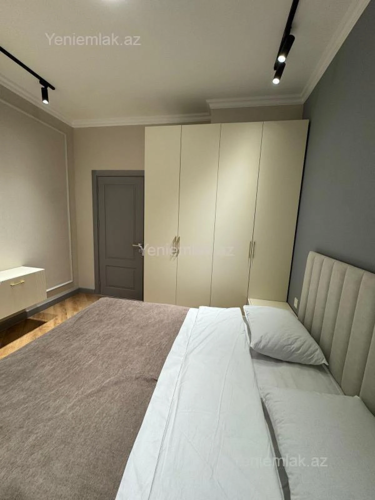 Satılır 2 otaqlı yeni tikili 62 m²