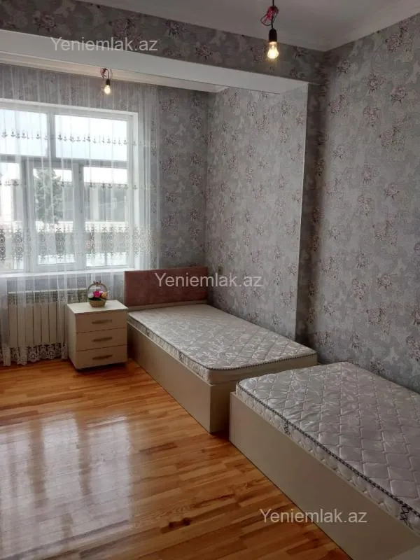 Satılır 3 otaqlı yeni tikili 77 m²