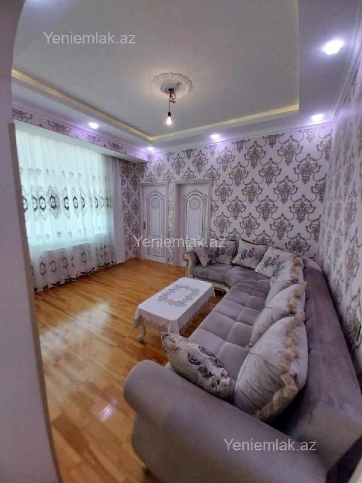 Satılır 3 otaqlı yeni tikili 77 m²