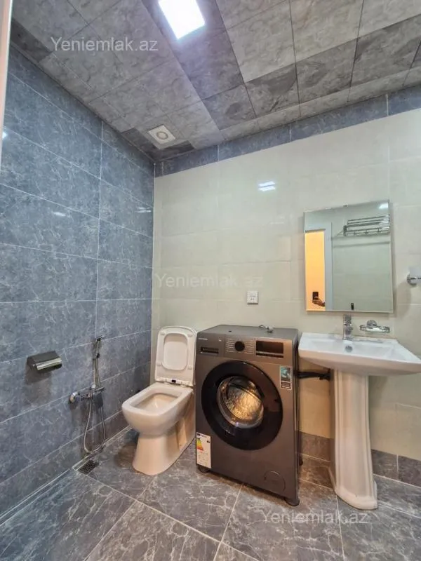 Satılır 2 otaqlı yeni tikili 60 m²