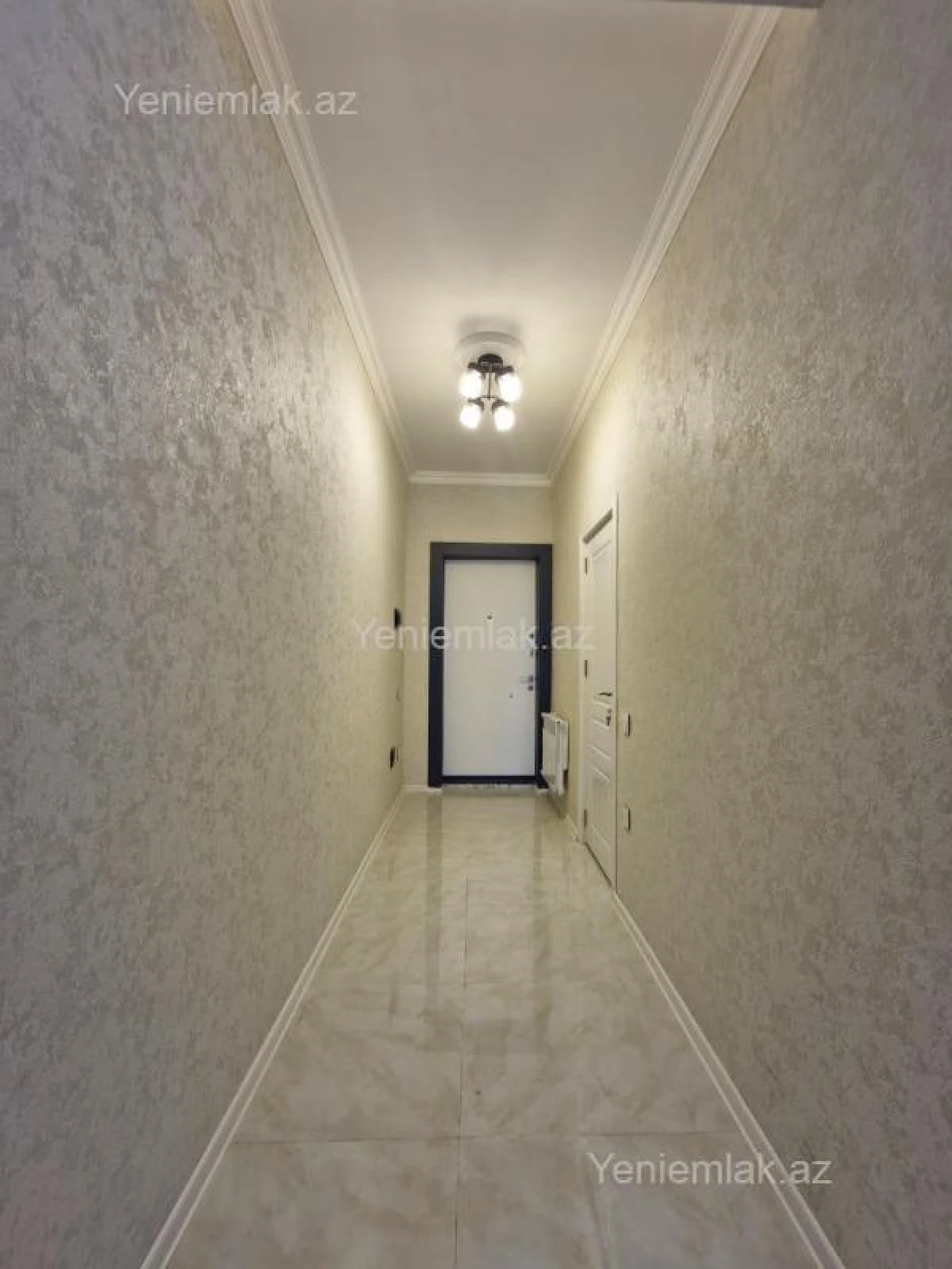 Satılır 2 otaqlı yeni tikili 60 m²