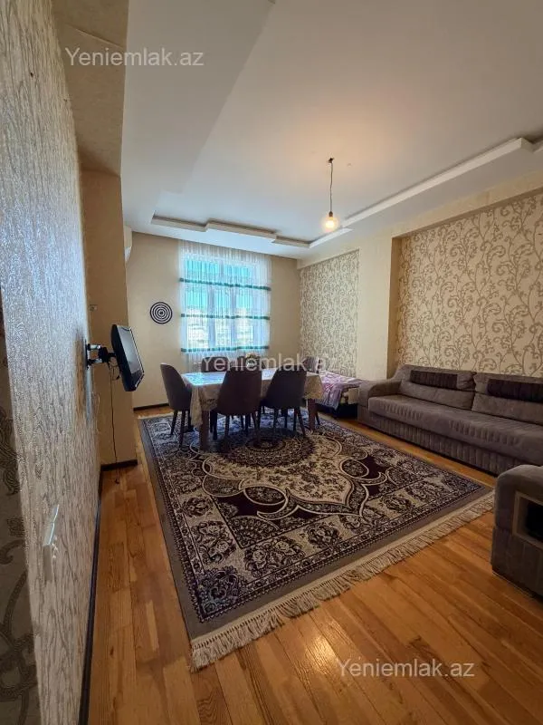 Satılır 2 otaqlı yeni tikili 65 m²
