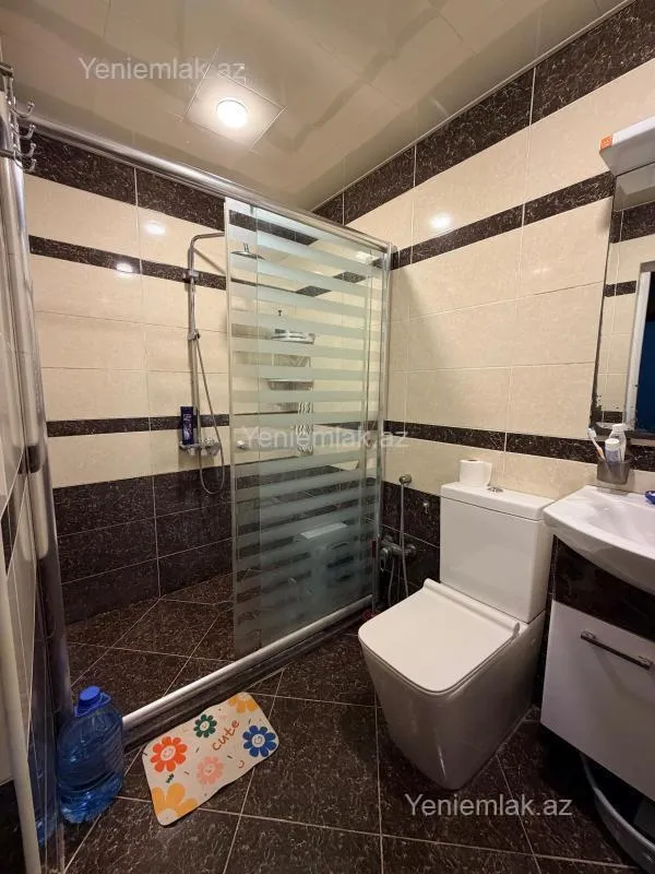 Satılır 2 otaqlı yeni tikili 65 m²