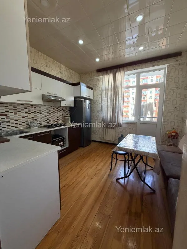 Satılır 2 otaqlı yeni tikili 65 m²