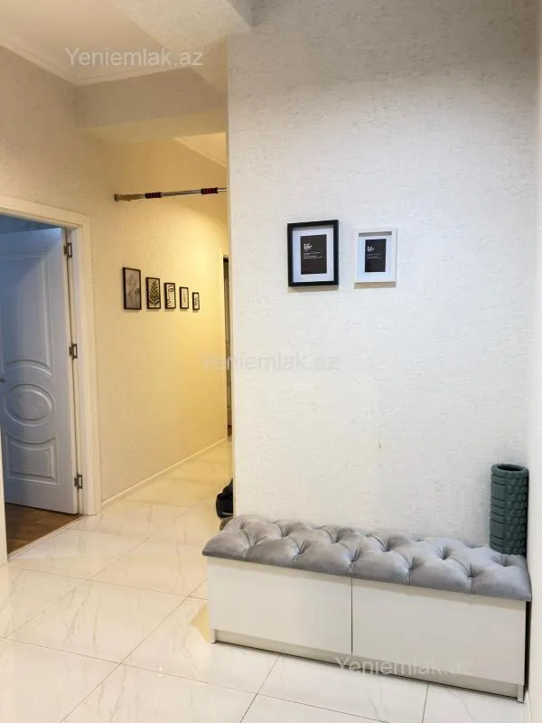 Satılır 2 otaqlı yeni tikili 68 m²