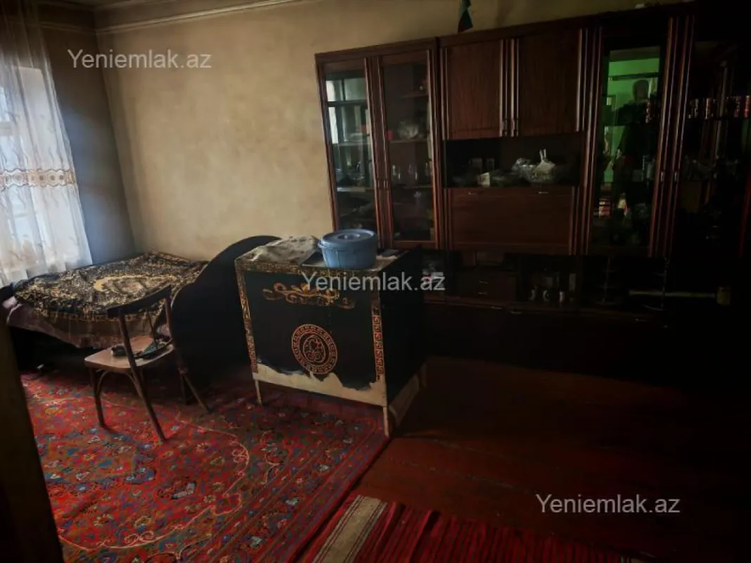 Satılır 4 otaqlı həyət evi 152 m²
