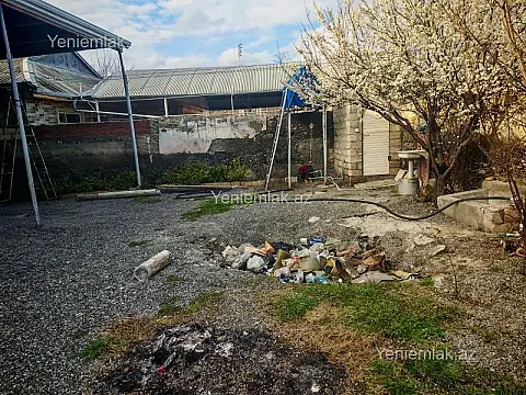 Satılır 4 otaqlı həyət evi 152 m²