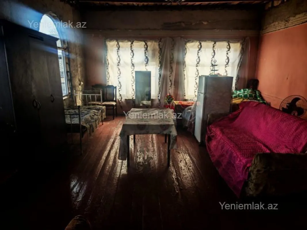 Satılır 4 otaqlı həyət evi 152 m²