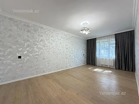 Satılır 3 otaqlı köhnə tikili 75 m²