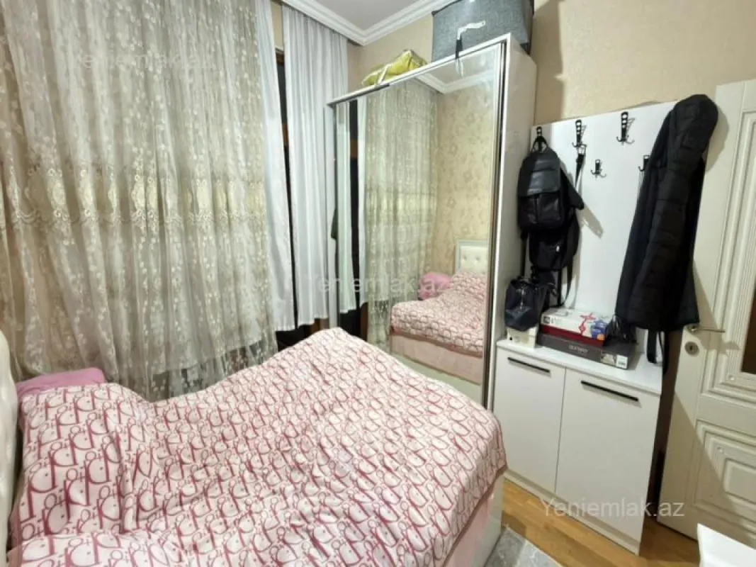 Satılır 2 otaqlı yeni tikili 50 m²