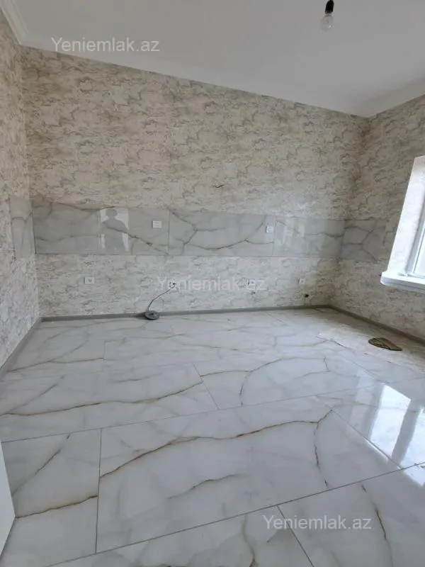 Satılır 4 otaqlı həyət evi 170 m²