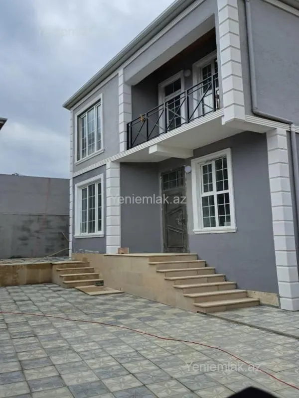 Satılır 4 otaqlı həyət evi 170 m²