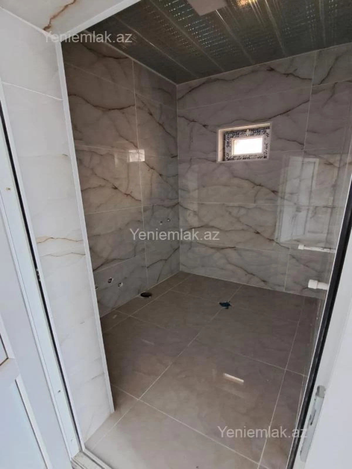 Satılır 4 otaqlı həyət evi 170 m²