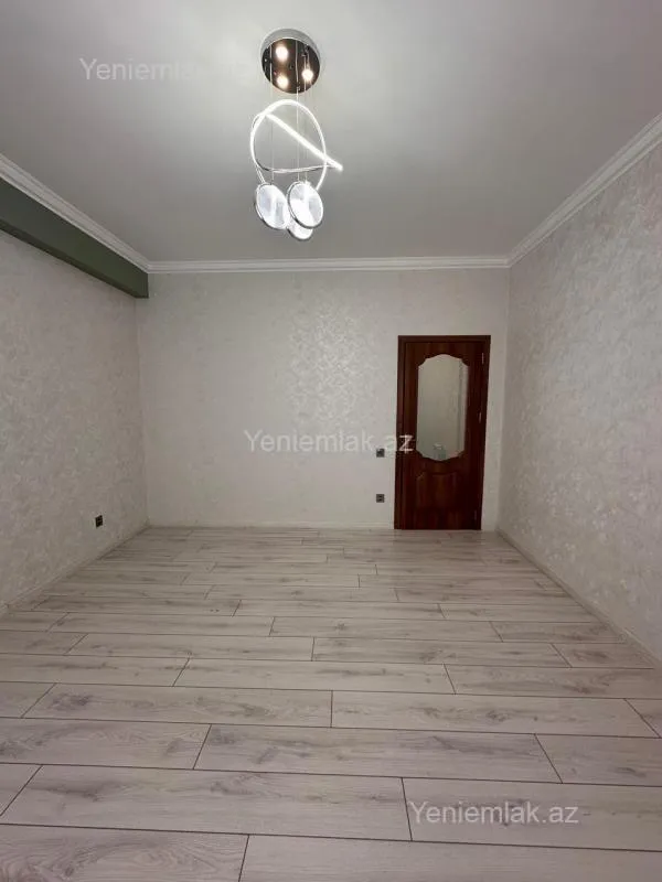 Satılır 2 otaqlı yeni tikili 54 m²