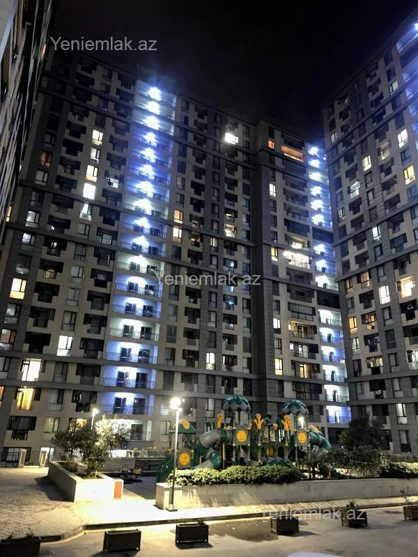 Satılır 3 otaqlı yeni tikili 100 m²