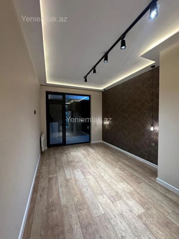 Satılır 3 otaqlı yeni tikili 100 m²