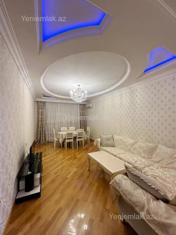 Satılır 2 otaqlı yeni tikili 100 m²