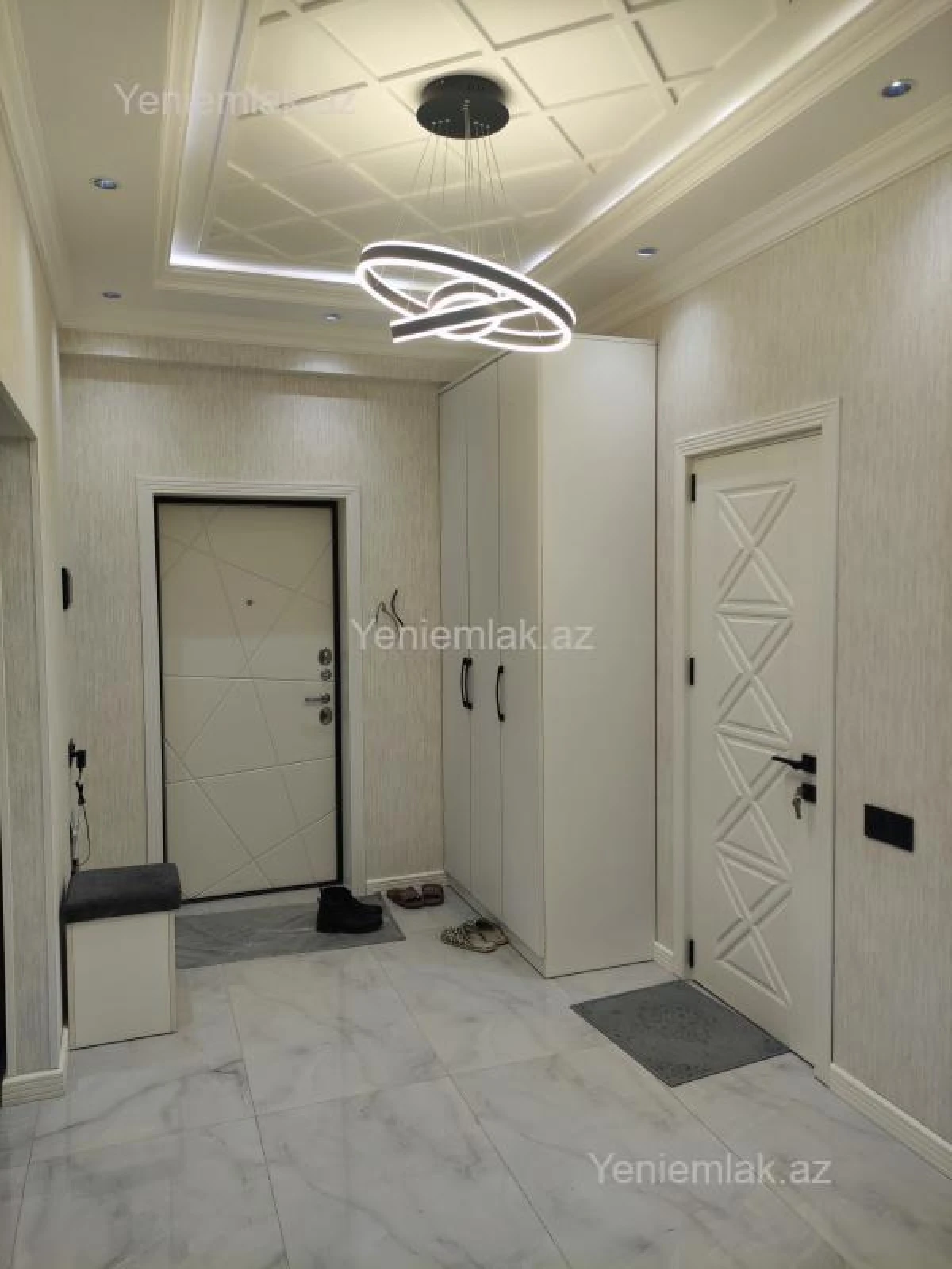 Satılır 2 otaqlı yeni tikili 89 m²