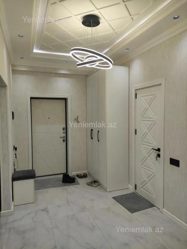 Satılır 2 otaqlı yeni tikili 89 m²