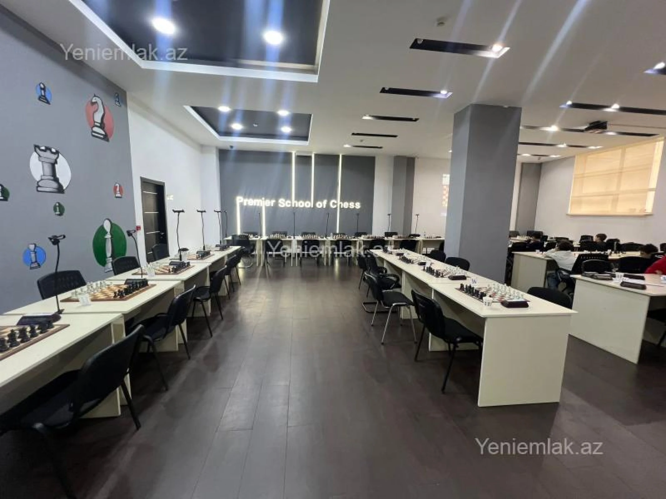 Satılır 6 otaqlı obyekt 370 m²
