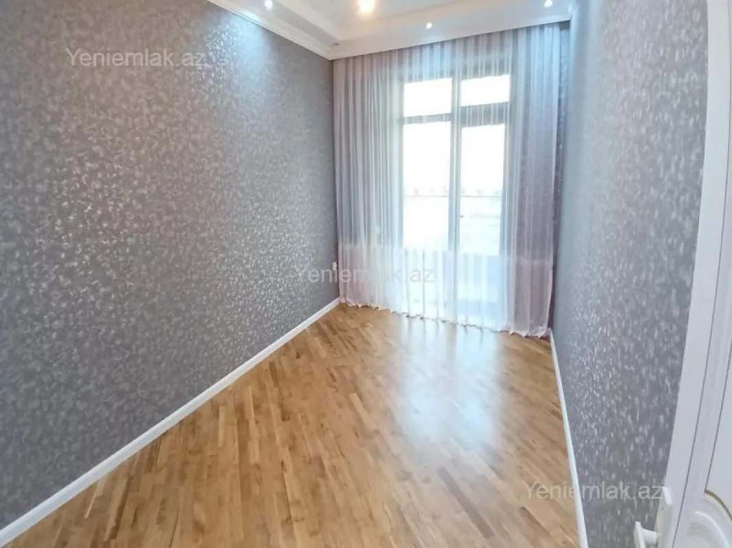 Satılır 4 otaqlı yeni tikili 178 m²