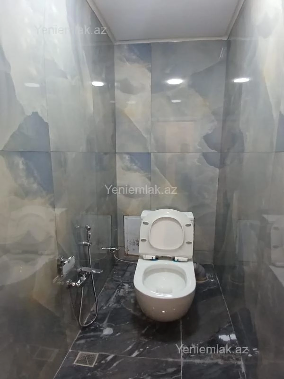 Satılır 4 otaqlı yeni tikili 178 m²