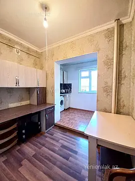 Satılır 2 otaqlı köhnə tikili 45 m²
