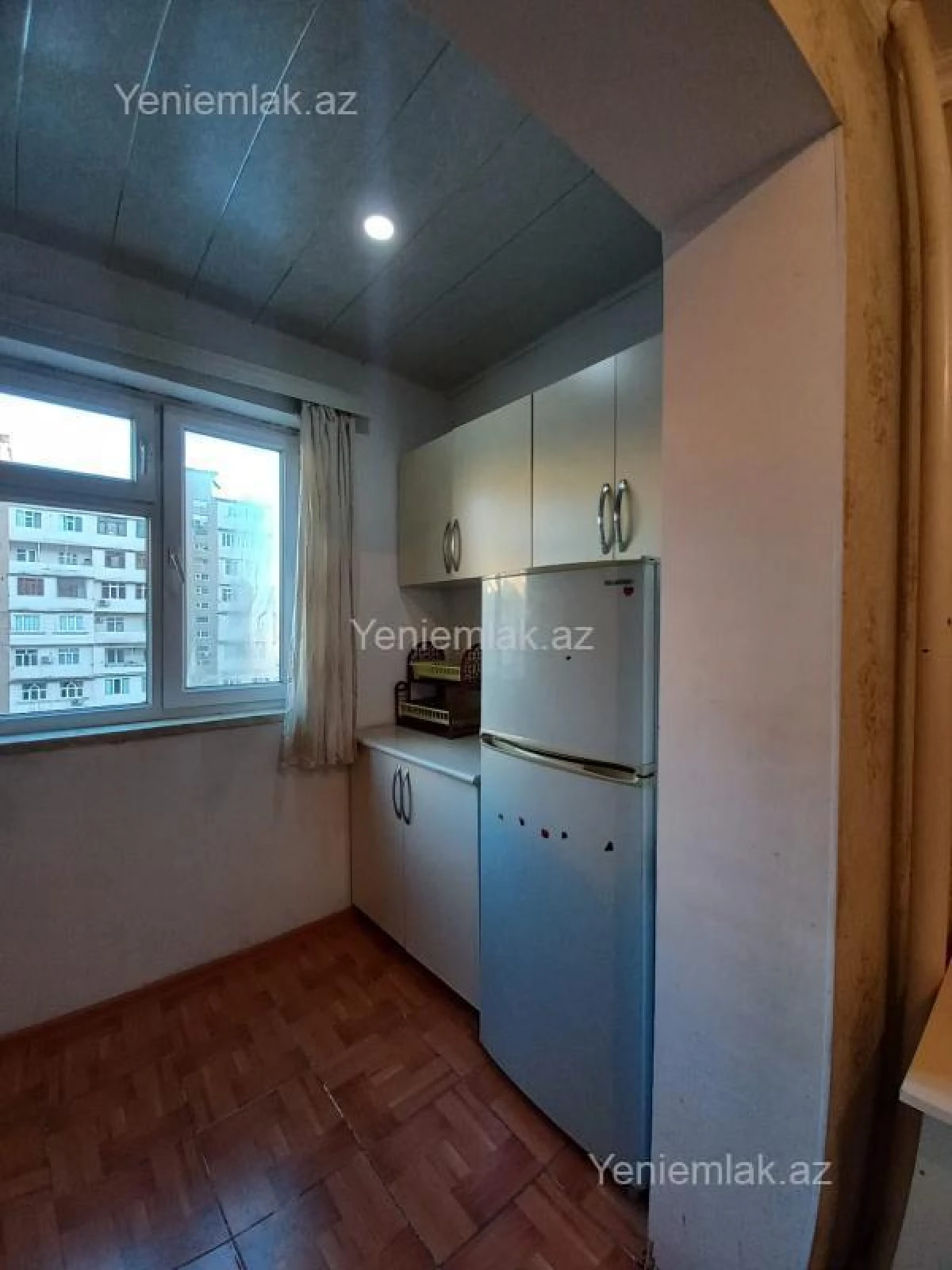 Satılır 2 otaqlı köhnə tikili 45 m²