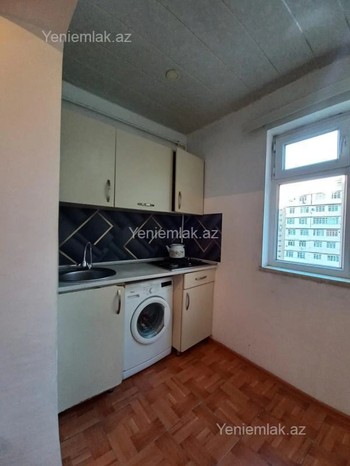 Satılır 2 otaqlı köhnə tikili 45 m²