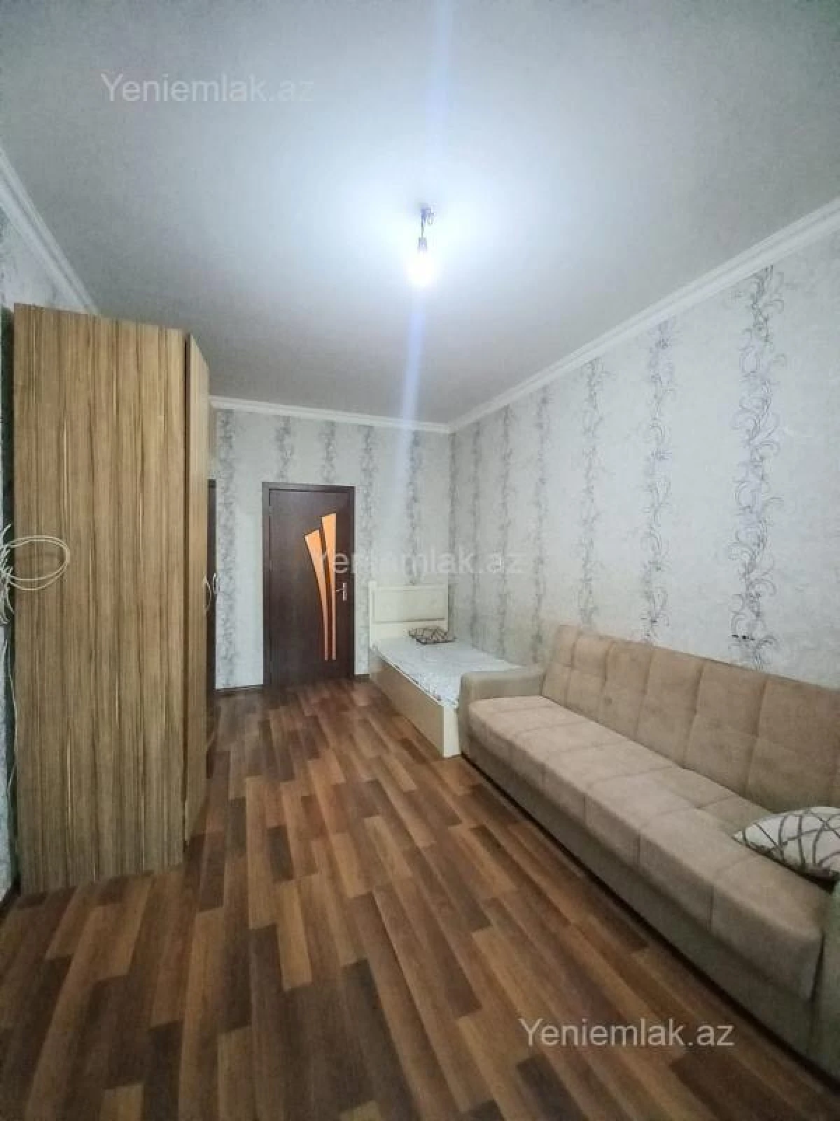 Satılır 2 otaqlı köhnə tikili 45 m²