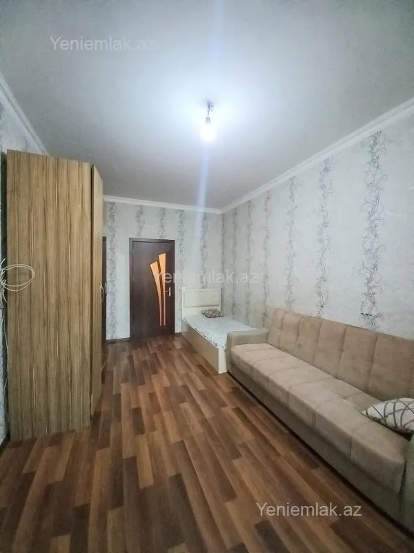 Satılır 2 otaqlı köhnə tikili 45 m²