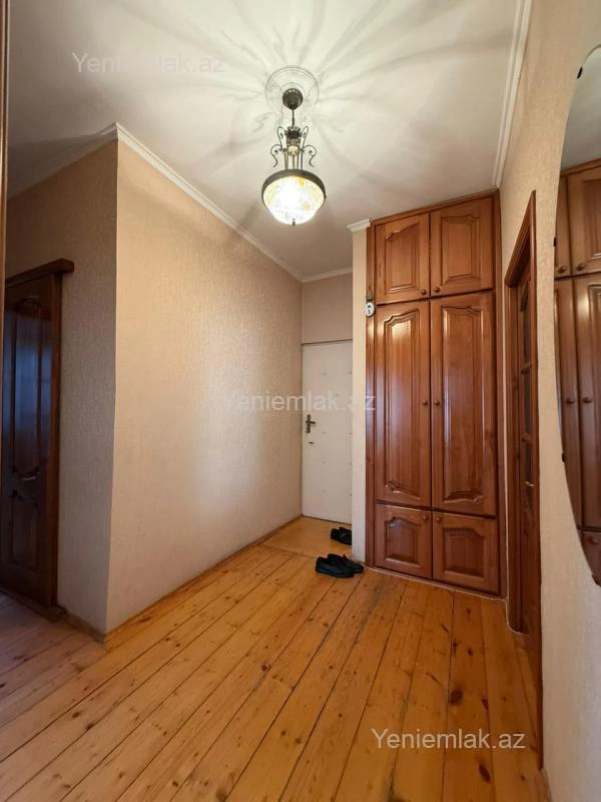 Satılır 3 otaqlı köhnə tikili 80 m²