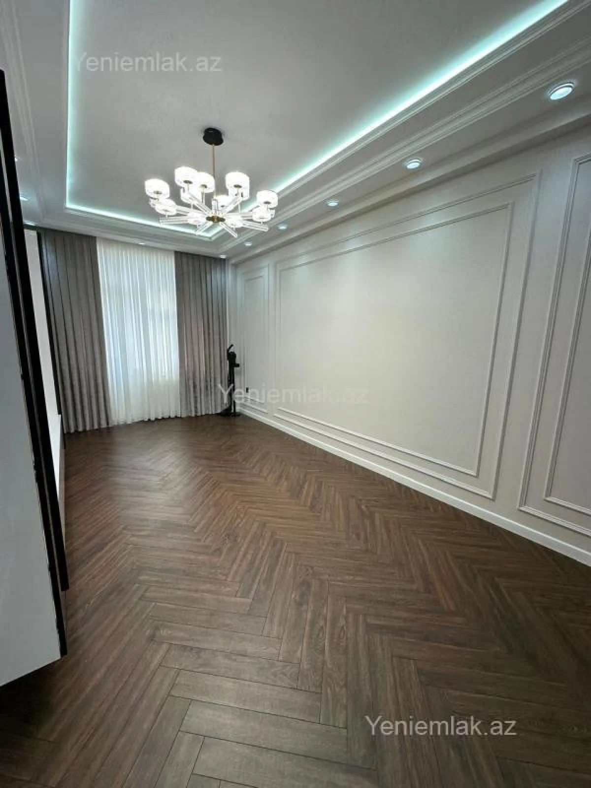 Satılır 3 otaqlı yeni tikili 100 m²
