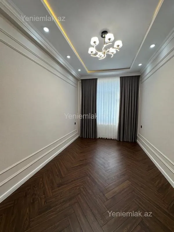 Satılır 3 otaqlı yeni tikili 100 m²